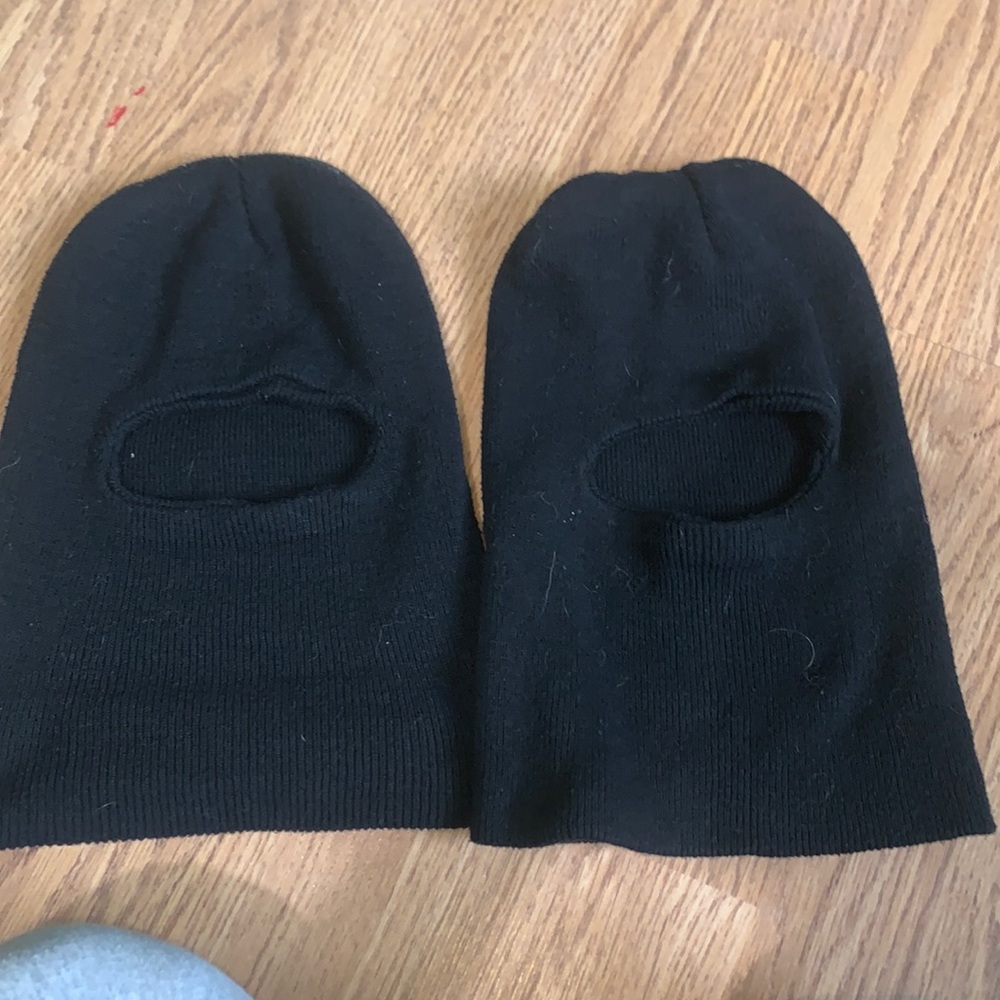 Ski mask